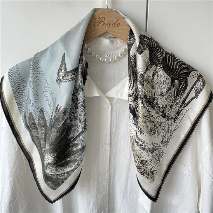 Vintage Hand Printed Silk Headscarf Vintage Hand Printed Silk Headscarf